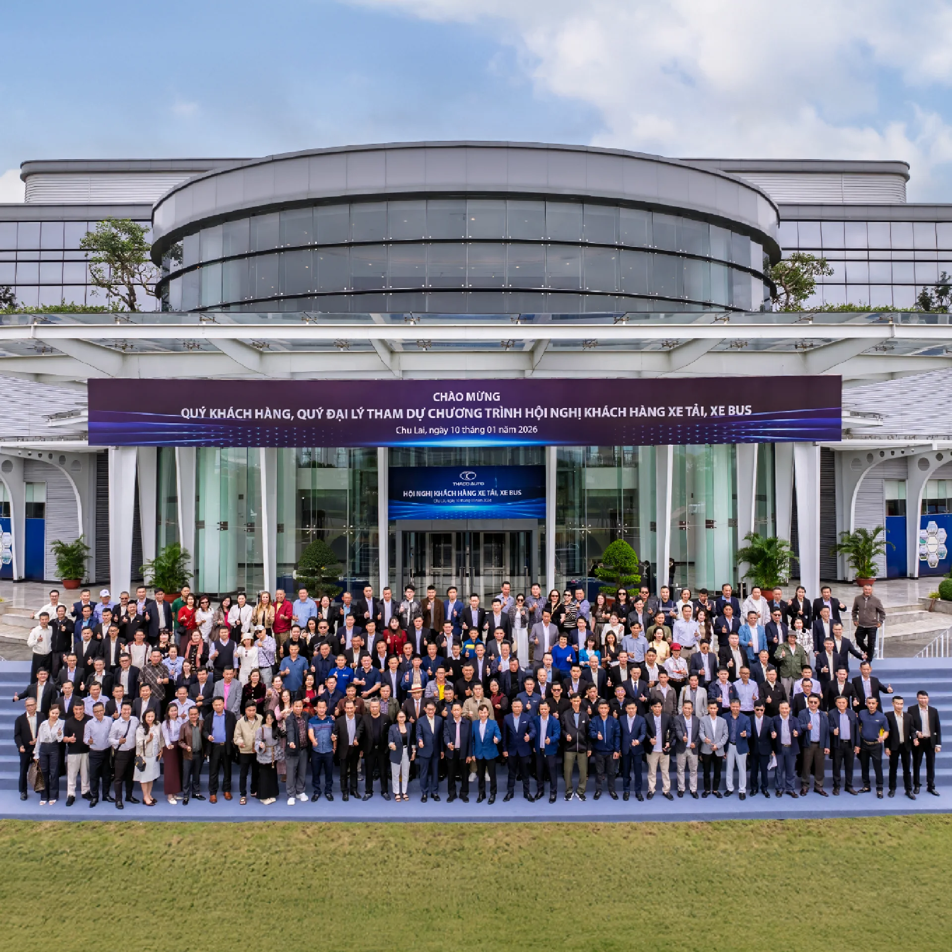 THACO AUTO TỔ CHỨC HỘI NGHỊ KHÁCH HÀNG XE TẢI, XE BUS NĂM 2026