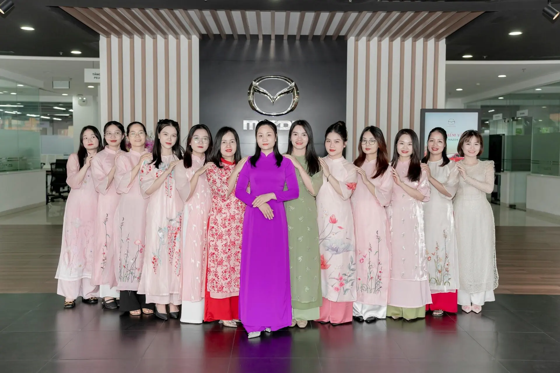 CÙNG THACO AUTO THANH HÓA TÔN VINH PHÁI ĐẸP