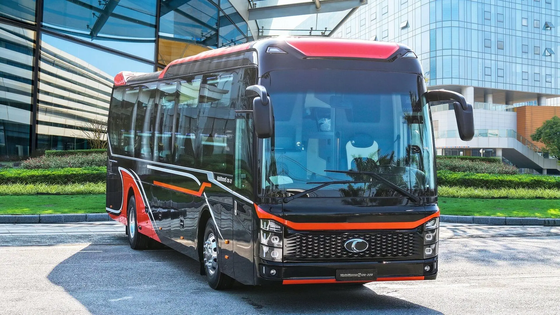 Khám Phá THACO Mobihome 120 Cùng THACO Auto Thanh Hóa