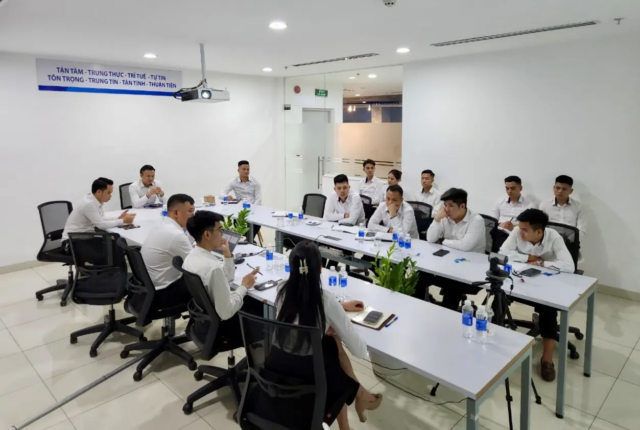 THACO AUTO THANH HÓA THAM GIA ĐÀO TẠO NÂNG CAO KIẾN THỨC SẢN PHẨM, KỸ NĂNG BÁN HÀNG XE KIA