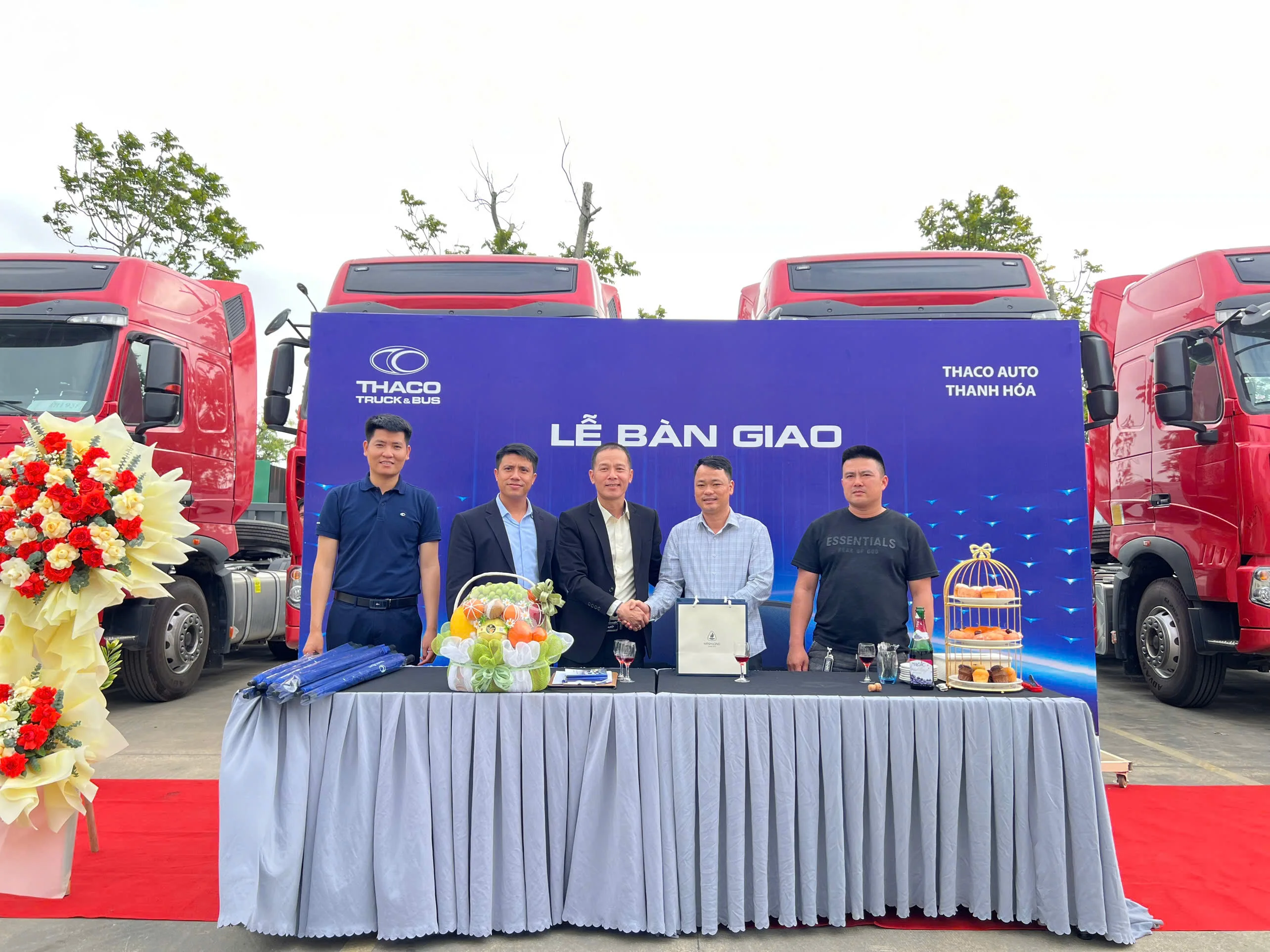 Bảng giá xe đầu kéo tại Thanh Hóa & Đánh giá chi tiết dòng Sinotruk T7H440 từ THACO AUTO Thanh Hóa